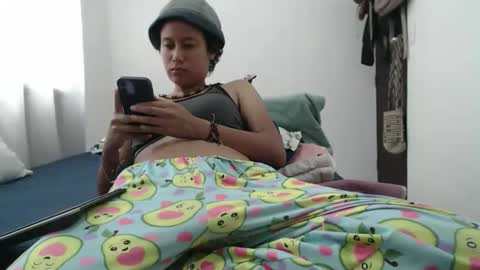 emmasweet95 online show from 04-24-26, 05:15