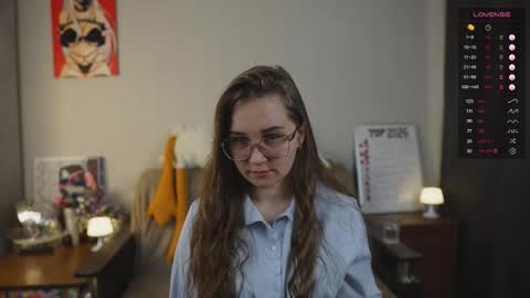 Mia online show from 02-11-26, 04:56