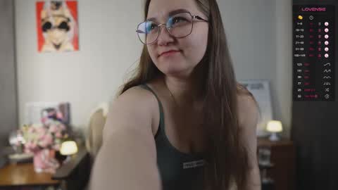 Mia online show from 02-18-26, 06:59