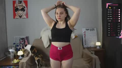 Mia online show from 04-07-26, 12:05