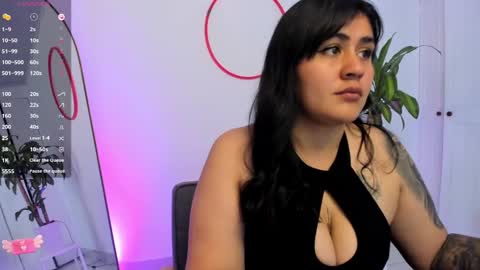 Snapshot of emmax_x chatting on 12-12-24, 10:34 EMMA online show from 12-12-24, 10:34