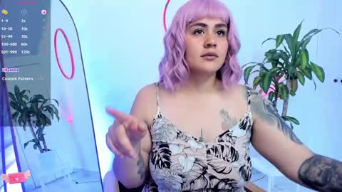 Snapshot of emmax_x chatting on 12-15-24, 11:34 EMMA online show from 12-15-24, 11:34