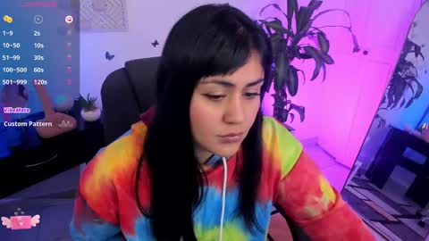 Snapshot of emmax_x chatting on 02-05-25, 10:41 EMMA online show from 02-05-25, 10:41