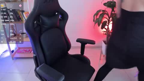 EMMA online show from 02-14-26, 03:31