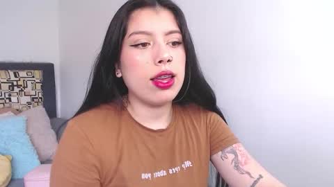 Emily  Independent model online show from 11-01-25, 09:06