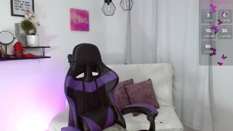 Emmi Cam online show from 04-15-26, 01:18