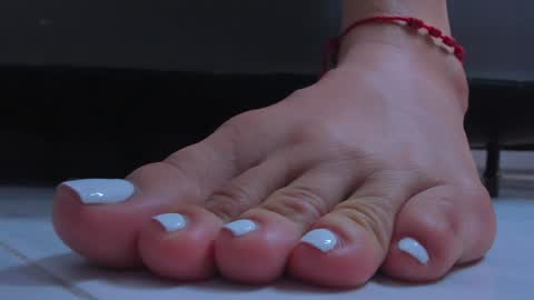 Emmi online show from 12-13-24, 07:21