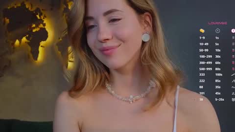 Miss Emmi online show from 02-05-25, 01:22