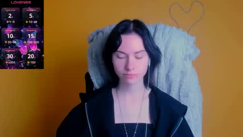 Snapshot of emmi_rossum chatting on 05-03-26, 05:24 Emmi online show from 05-03-26, 05:24