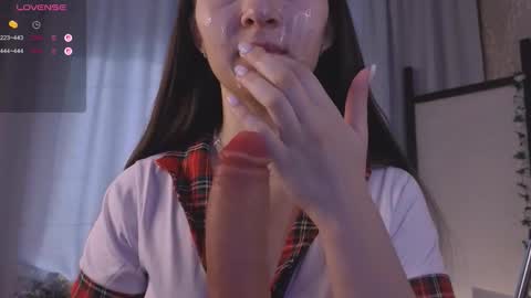 Emmi online show from 03-15-26, 10:21