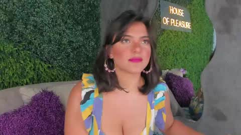 Emmiily online show from 02-12-25, 07:56