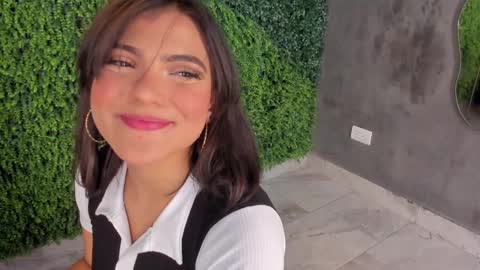 Emmiily online show from 03-08-25, 03:39