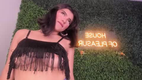 Emmiily online show from 03-12-25, 03:35