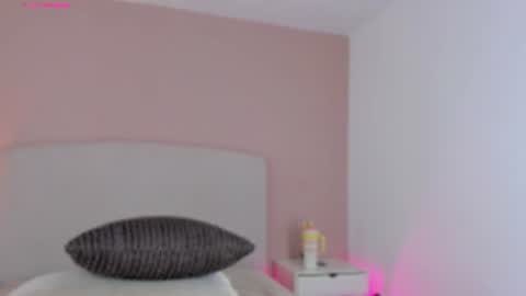 Snapshot of emmiily_z chatting on 07-31-26, 07:24 Emmiily online show from 07-31-26, 07:24