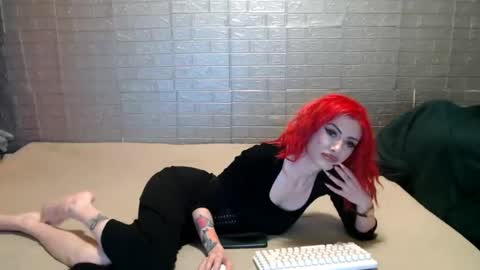 Emmily000 online show from 02-21-26, 05:58