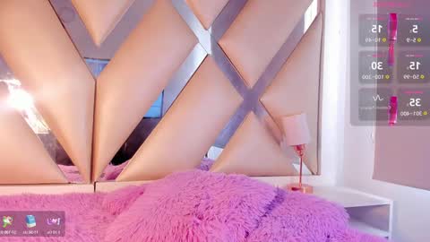 emmily_evans_ online show from 03-01-25, 07:59