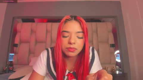 Snapshot of emmily_savage chatting on 02-15-25, 06:55 online show from 02-15-25, 06:55