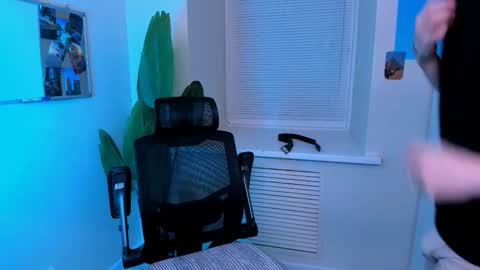 Emmit online show from 03-20-26, 10:20