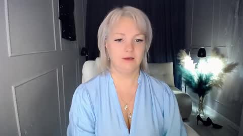 emmmam online show from 10-24-25, 05:48