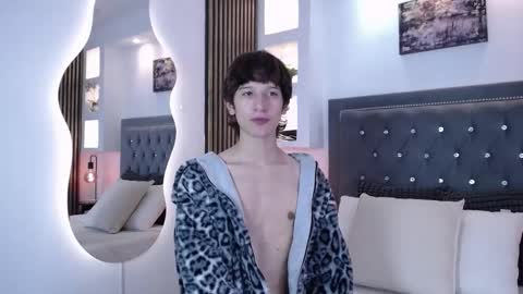 SERGIO online show from 03-09-26, 08:24