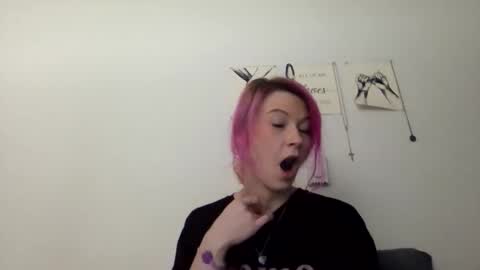 emmwarr1514 online show from 02-11-26, 03:39