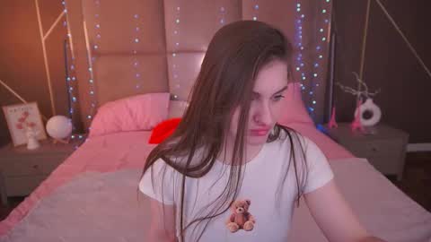 E M M Y online show from 03-18-26, 06:49