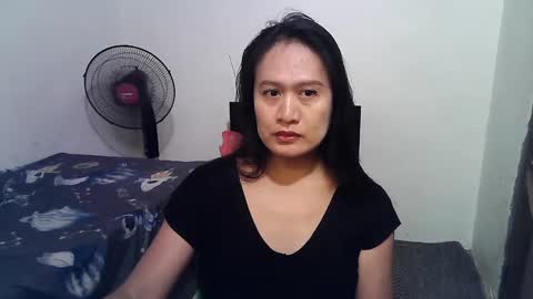 Snapshot of emoterah123smile chatting on 02-12-25, 11:40 Emotera online show from 02-12-25, 11:40