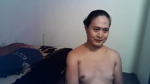 Snapshot of emoterah123smile chatting on 03-06-25, 02:08 Emotera online show from 03-06-25, 02:08