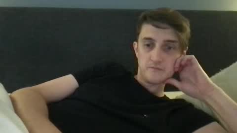 emotionalmotionsickness online show from 04-09-26, 02:00