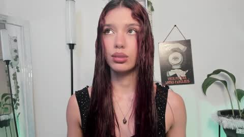 Emperatriz online show from 01-07-25, 06:14