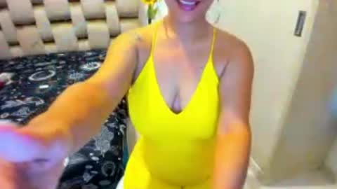 Snapshot of emperatriztapia chatting on 07-02-26, 10:05 emperatriztapia online show from 07-02-26, 10:05