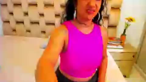 Snapshot of emperatriztapia chatting on 07-07-26, 10:25 emperatriztapia online show from 07-07-26, 10:25