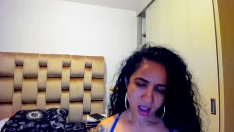 Snapshot of emperatriztapia chatting on 07-17-26, 11:42 emperatriztapia online show from 07-17-26, 11:42