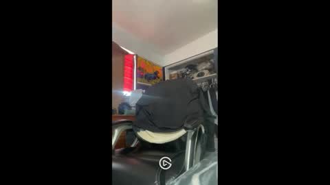 Snapshot of empereurcxliv chatting on 02-11-26, 03:17 empereurcxliv online show from 02-11-26, 03:17