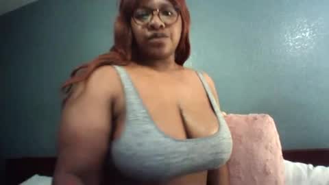 empress_ella online show from 06-12-26, 12:20