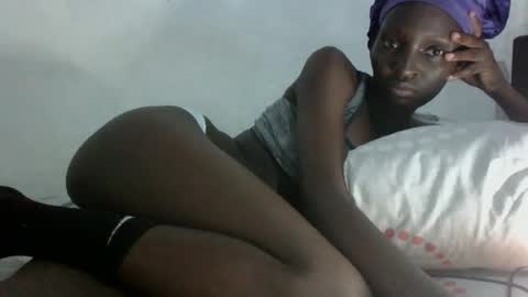 Snapshot of empress_ivy1 chatting on 07-13-26, 05:38 empress_ivy1 online show from 07-13-26, 05:38