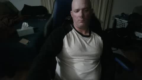 Matt online show from 10-22-25, 03:07