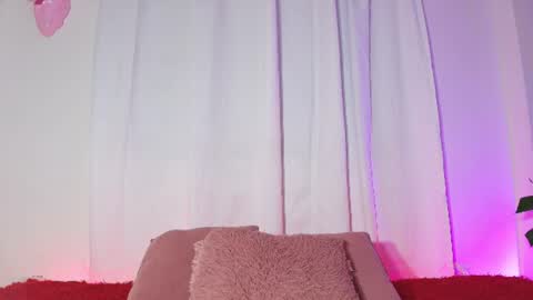 Snapshot of emy_cole1 chatting on 07-14-26, 03:11 Emy online show from 07-14-26, 03:11