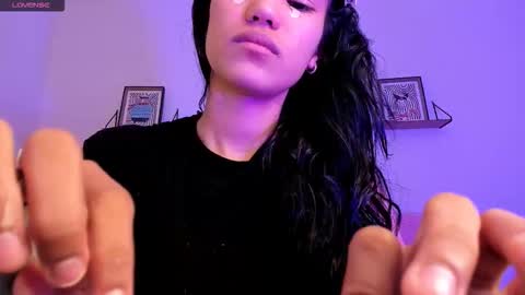 emycarver09 online show from 02-12-26, 10:43