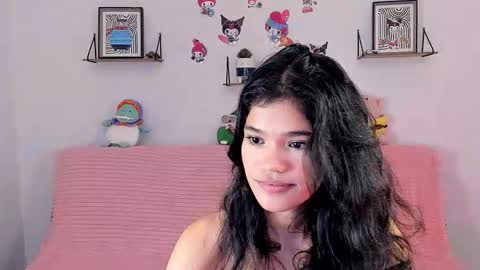 emycarver09 online show from 02-22-26, 10:47