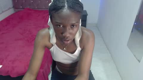 Snapshot of emyfuckhard chatting on 11-19-25, 12:49 emyfuckhard online show from 11-19-25, 12:49