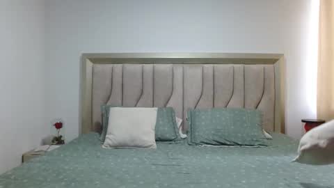 Snapshot of emyiirose chatting on 02-22-26, 09:13 ig carolinagm 1 online show from 02-22-26, 09:13