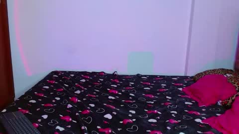 Snapshot of emysofia chatting on 03-01-26, 04:36 SOFI online show from 03-01-26, 04:36