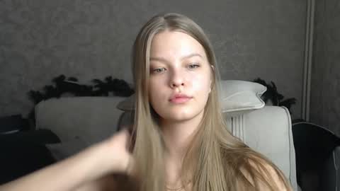 EmySway online show from 01-31-25, 06:03