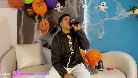 Snapshot of ender_h0t chatting on 11-01-25, 01:57 Ender online show from 11-01-25, 01:57