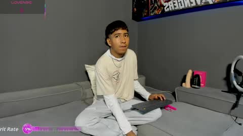 Ender online show from 05-12-26, 02:03