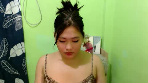 Eva online show from 10-15-25, 05:24