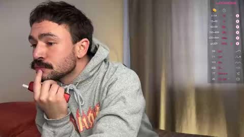 Snapshot of enen_glo chatting on 09-16-25, 09:32 Enen online show from 09-16-25, 09:32