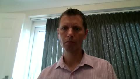 Snapshot of englishguy183 chatting on 06-02-26, 08:16 EnglishGuy183 online show from 06-02-26, 08:16