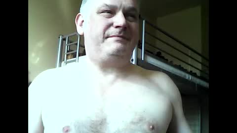 englishguysurrey online show from 03-03-26, 02:01